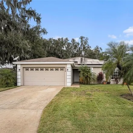 Buy this 4 bed house on 3031 Sugar Maple Avenue in Mulberry, FL 33860