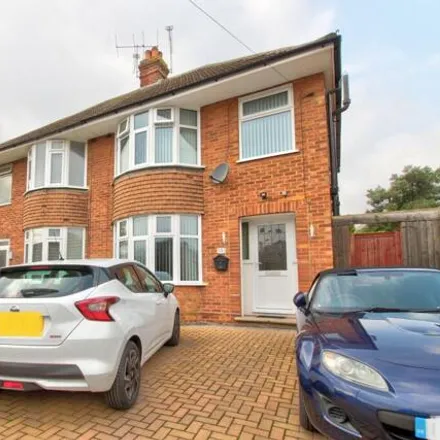 Buy this 3 bed duplex on Ashcroft Road in Ipswich, IP1 6AE