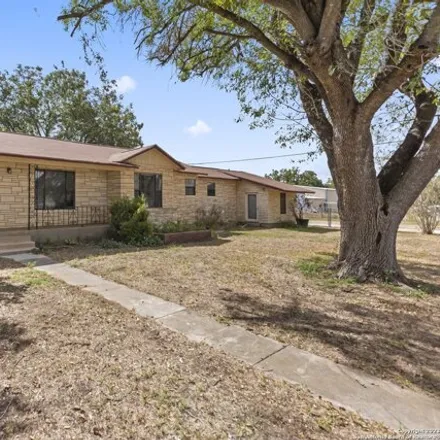 Image 1 - 19798 Gray Street, Lytle, TX 78052, USA - House for sale