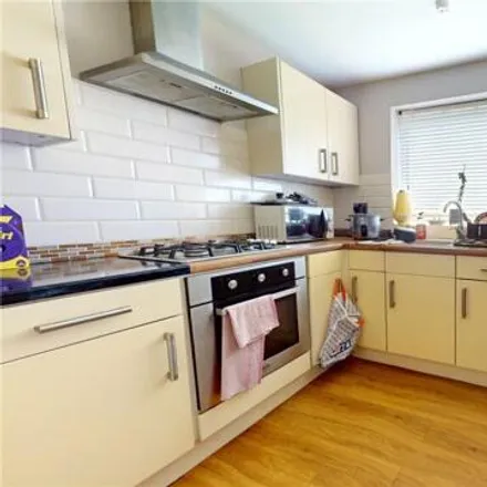 Image 3 - Bushby Close, Lancing, West Sussex, Bn15 - Apartment for sale