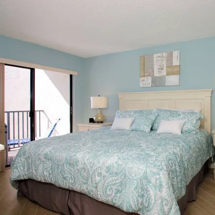Rent this 1 bed condo on Saint Pete Beach in FL, 33706