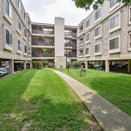 Buy this 2 bed condo on 2237 South Braeswood Boulevard in Houston, TX 77030