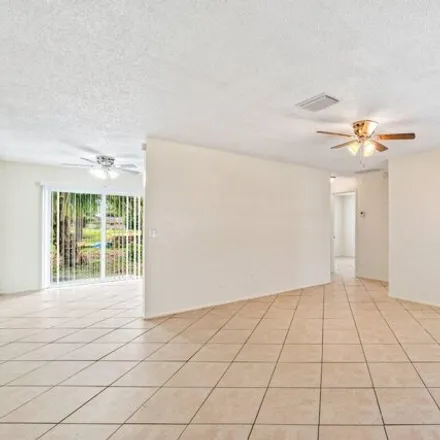Image 7 - 3704 Melaleuca Lane, Palm Beach County, FL 33461, USA - House for rent