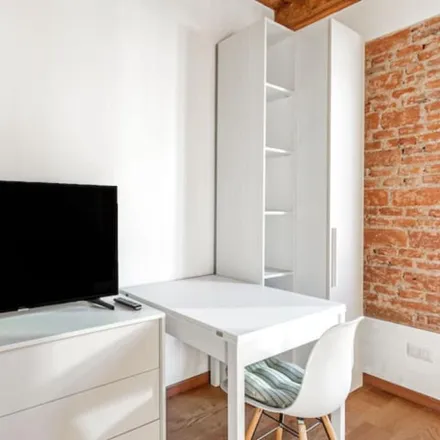 Image 9 - Bright and warm studio near Università Bocconi   Milan 20136 - Apartment for rent