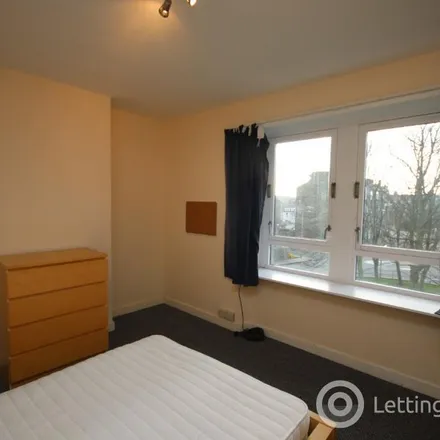 Rent this 3 bed apartment on 12 Roslin Street in Aberdeen City, AB24 5NX