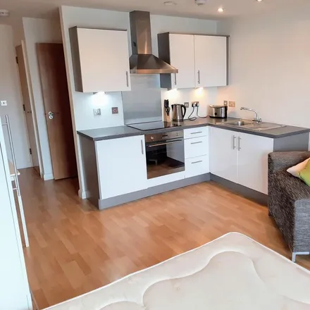 Rent this studio apartment on One Brewery Wharf in Bowman Lane, Leeds