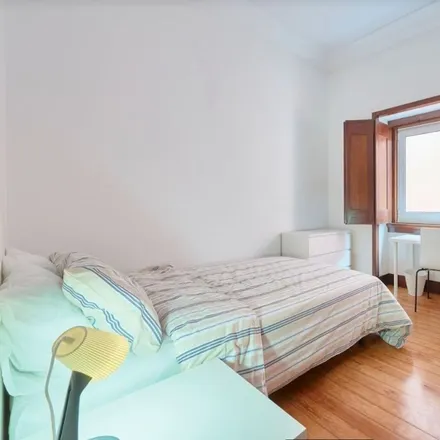 Rent this 9 bed room on Avenida Praia da Vitória