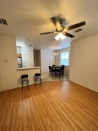 Image 6 - 13812 Harris Ridge Boulevard, Austin, TX 78764, USA - Apartment for rent