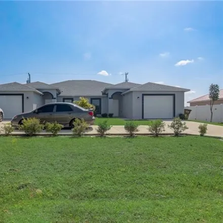 Buy this 6 bed house on 4181 Southwest 8th Place in Cape Coral, FL 33914