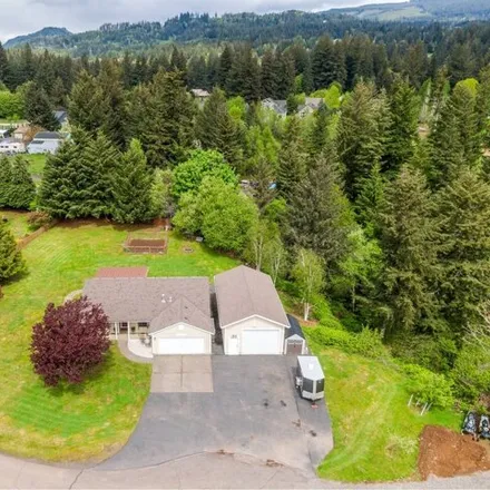 Buy this 3 bed house on 903 Nicklaus Court in Stevenson, WA 98648