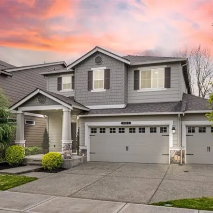 Buy this 3 bed house on 1038 32nd Street Northwest in Puyallup, WA 98371