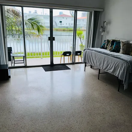 Image 5 - 7825 Crespi Boulevard, Miami Beach, FL 33141, USA - Room for rent