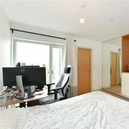 Image 3 - Lumire, Newham Way, London, E16 1YU, United Kingdom - House for sale