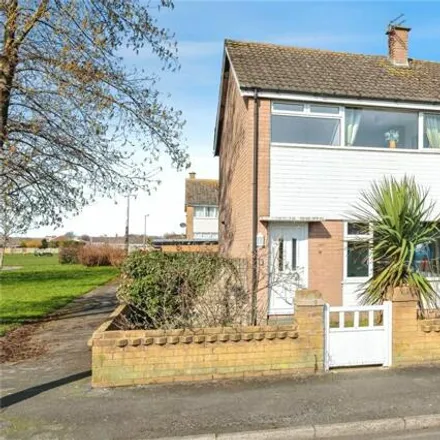 Buy this 3 bed house on Hodder Drive in Lytham St Annes, FY8 3QA