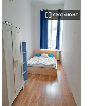 Rent this 4 bed room on Karmelicka in 31-133 Krakow, Poland