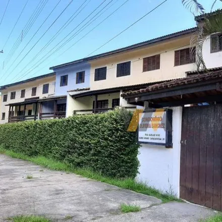 Rent this 3 bed house on Rua Romeu de Freitas in Ipiranga, Caraguatatuba - SP