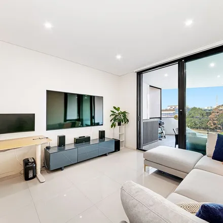 Image 3 - 2-4 Burley Street, Lane Cove North NSW 2066, Australia - Apartment for rent