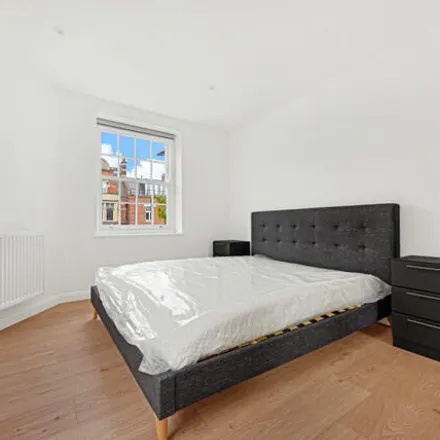Image 8 - Sense, 307 Mare Street, London, E8 1EJ, United Kingdom - Apartment for rent