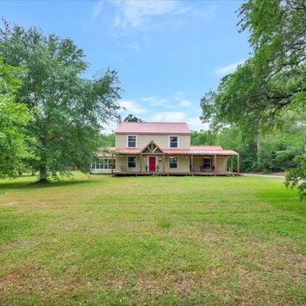 Buy this 4 bed house on 1002 Southwood Drive in Lufkin, TX 75904