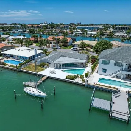 Image 3 - 12505 5th St E, Treasure Island, Florida, 33706 - House for sale