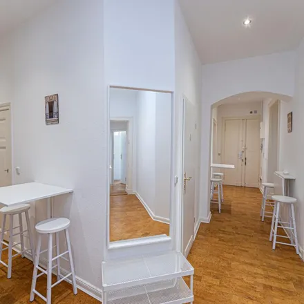 Rent this 9 bed apartment on Kaiser-Friedrich-Straße 48 in 10627 Berlin, Germany