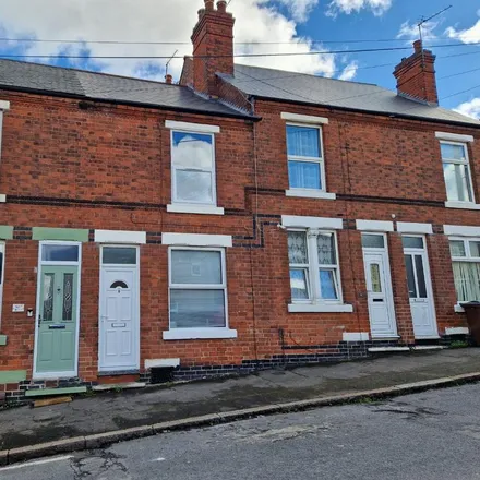 Rent this 2 bed townhouse on Shrewsbury Road in Nottingham, NG2 4HQ