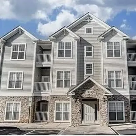 Rent this 1 bed condo on 1216 Duncan Gardens Drive in Charlotte, NC 28206