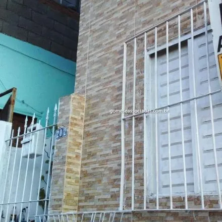 Rent this 2 bed house on Rua Inácio do Rego Pessoa in Jardim Guaraú, São Paulo - SP