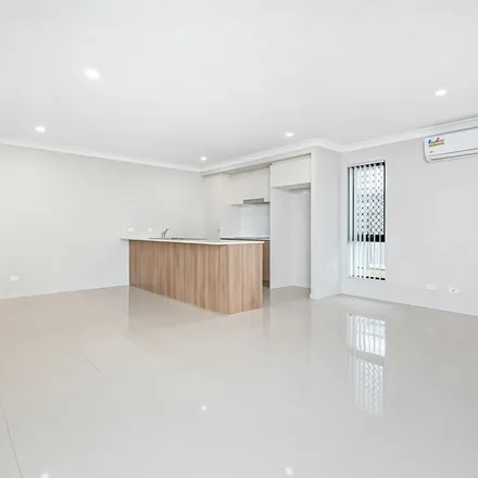 Image 4 - Lee Street, Pimpama QLD 4209, Australia - Apartment for rent