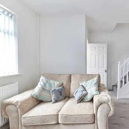 Rent this 3 bed house on Blyth in NE24 1HD, United Kingdom