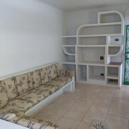 Buy this 4 bed house on Rua Joaquim Cordeiro in Cazeca, Uberlândia - MG