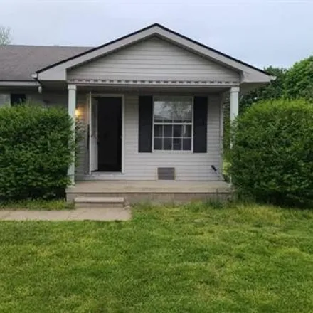 Rent this 2 bed house on 817 East 7th Street in Monroe, MI 48161