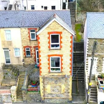 Buy this 3 bed townhouse on Vivian Street in Abertillery, NP13 2LD