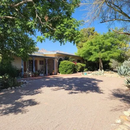 Buy this 5 bed house on 471 East Florence Road in Pima County, AZ 85704