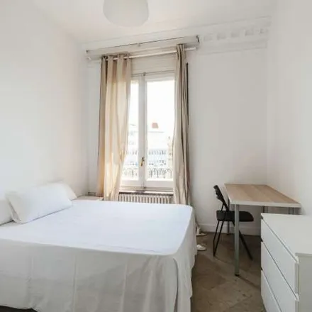 Rent this 14 bed apartment on Passatge de Marimon in 9, 08021 Barcelona