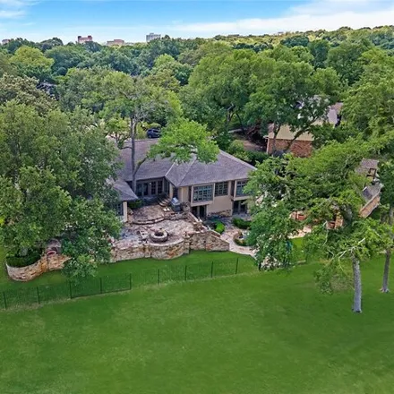 Image 2 - Canyon Creek Country Club, 625 West Lookout Drive, Richardson, TX 75080, USA - House for sale