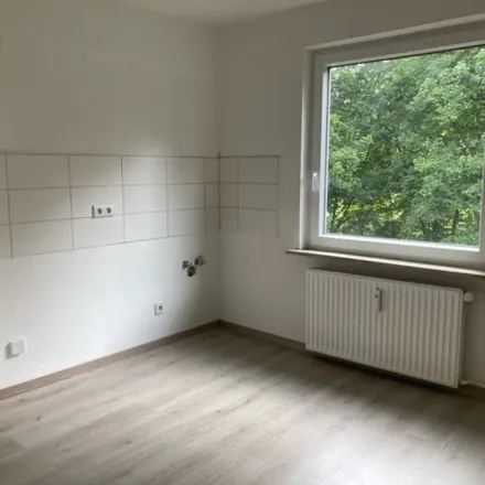 Rent this 3 bed apartment on Hoher Weg 24 in 26954 Nordenham, Germany