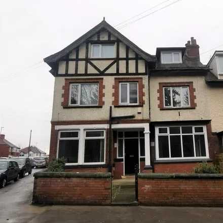 Rent this 7 bed house on 20 Winston Mount in Leeds, LS6 3JY