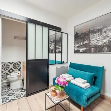 Image 6 - 20 Rue Greuze, 75116 Paris, France - Apartment for rent