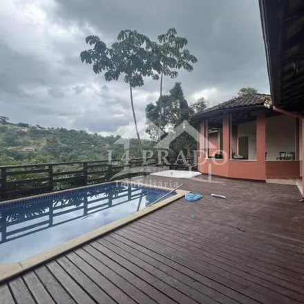 Buy this 4 bed apartment on Estrada do Calembe in Nogueira, Petrópolis - RJ