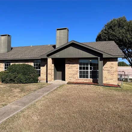 Buy this 2 bed house on 3623 Jewel Street in Sachse, TX 75048