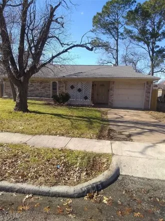 Rent this 3 bed house on 2441 Glacier Street in Irving, TX 75062