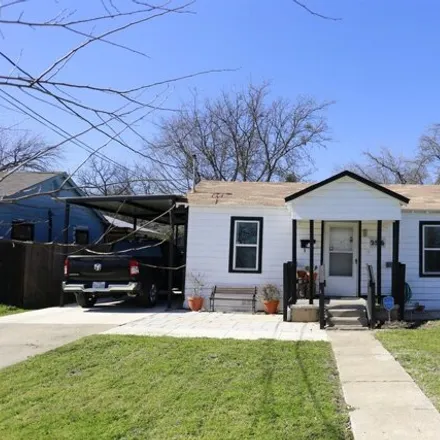 Buy this 2 bed house on 2516 Walker Street in Fort Worth, TX 76105