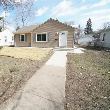 Buy this 4 bed house on 6981 Sheridan Avenue South in Richfield, MN 55423