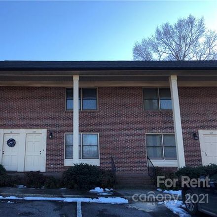 Rent this 2 bed apartment on 119 Hillcrest Drive in Lincolnton, NC 28092