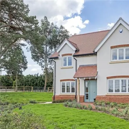 Rent this 4 bed house on Stubbs Hill in Knockholt Pound, BR6 7NZ