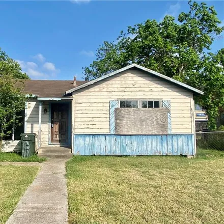 Buy this 4 bed house on 5114 Larcade Drive in Corpus Christi, TX 78415