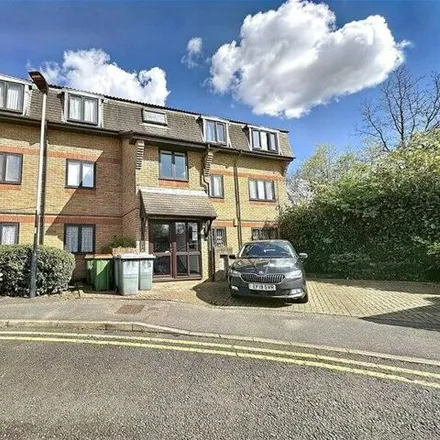 Rent this 1 bed apartment on 27;28;29;30 Magpie Close in London, E7 9DF