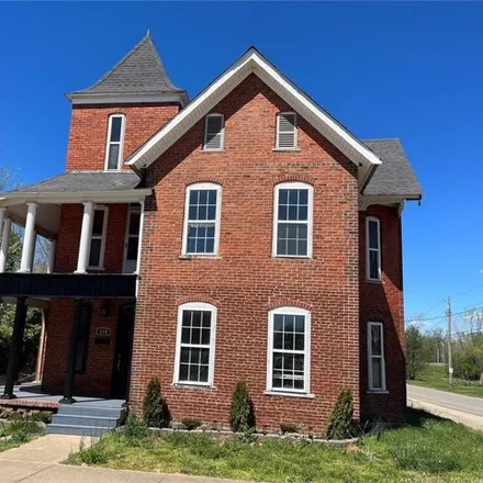 Buy this 7 bed house on 186 Saline Street in Fredericktown, MO 63645