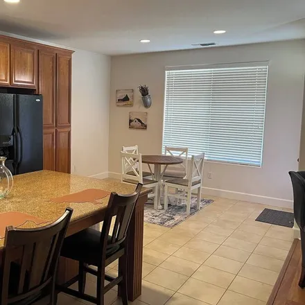 Rent this 3 bed house on Tulare in CA, 93274